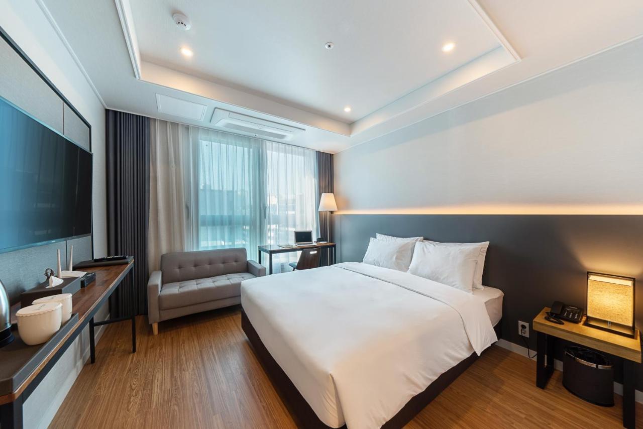 The Mains Hotel Τσεονάν Εξωτερικό φωτογραφία