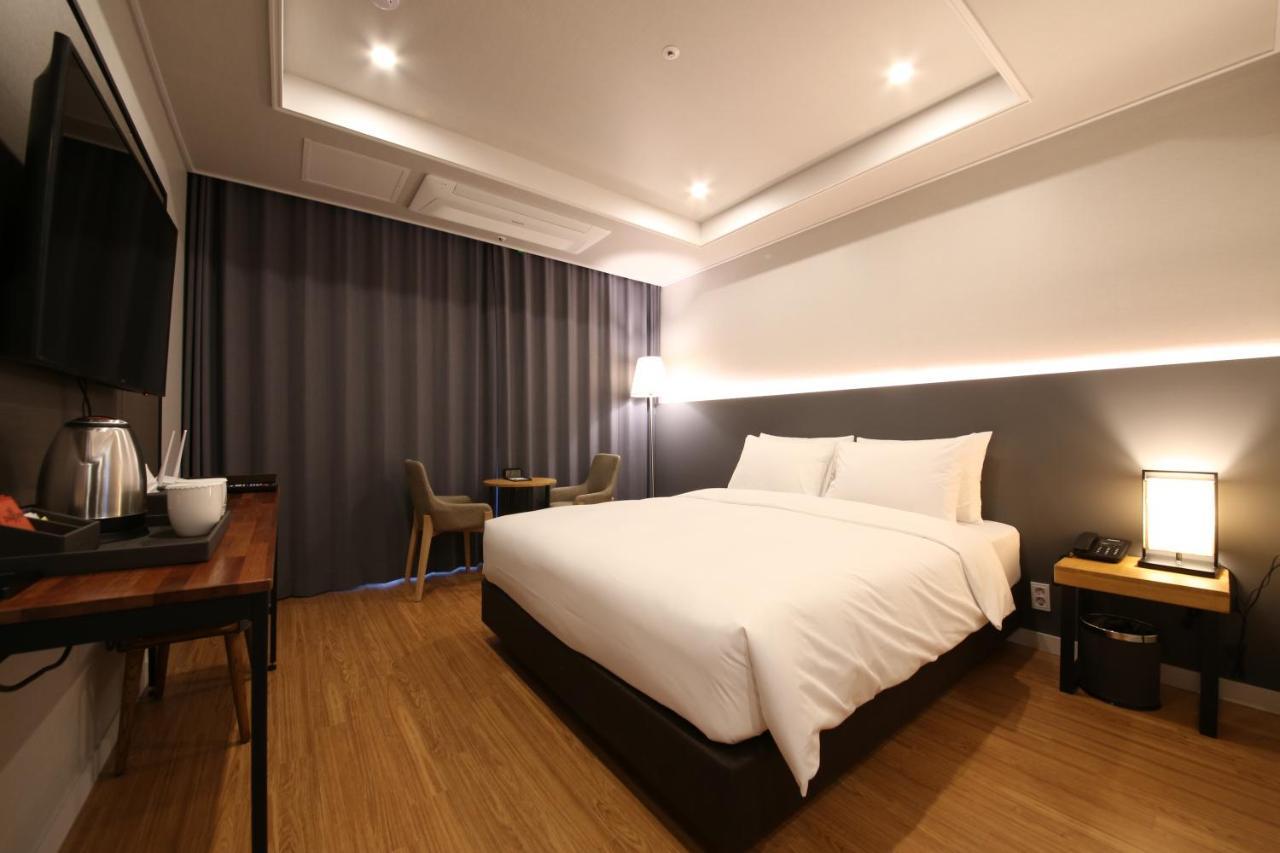 The Mains Hotel Τσεονάν Εξωτερικό φωτογραφία