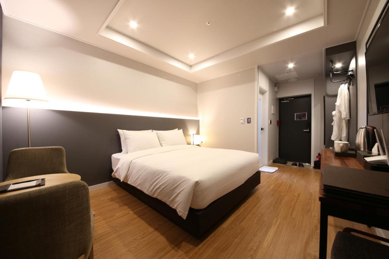The Mains Hotel Τσεονάν Εξωτερικό φωτογραφία